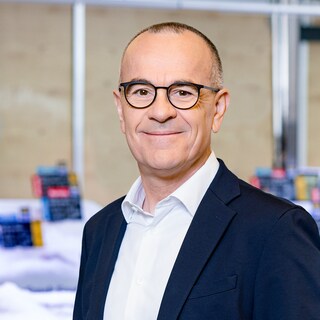 Guillaume Deruyter, Chief Customer & Merchandise Officer